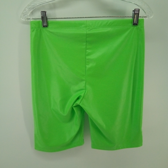 NWT Fashion Nova Rough Rider Biker Shorts Neon Lime Green M Vegan Leather Style - Picture 3 of 9